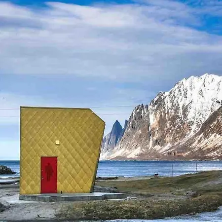 Senja Aurora & Midnight Sun Dom wakacyjny