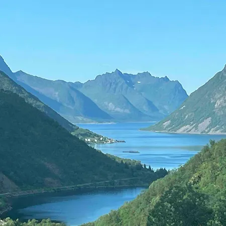 Dom wakacyjny Senja Aurora & Midnight Sun